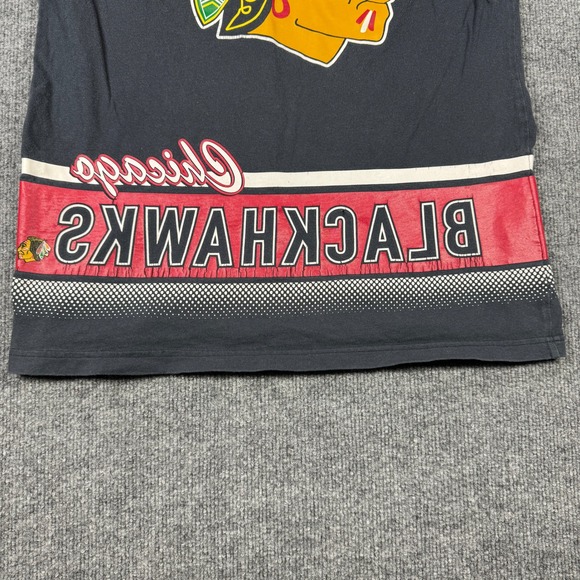 Chicago Blackhawks Mitchell Ness Mens M Black Red Vintage Hockey Graphic Tee - Picture 7 of 10
